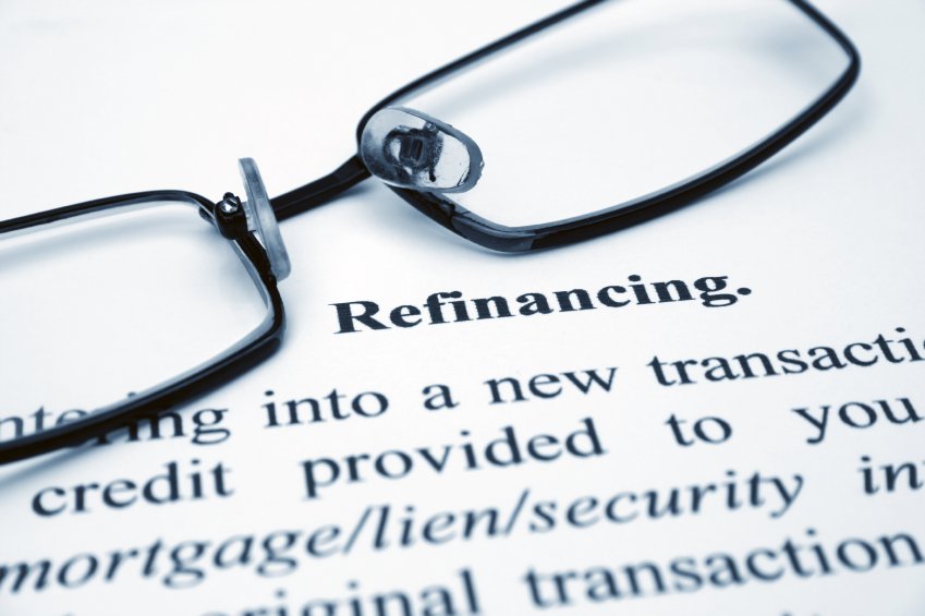 Look-into-Refinancing-10-22-13.jpg