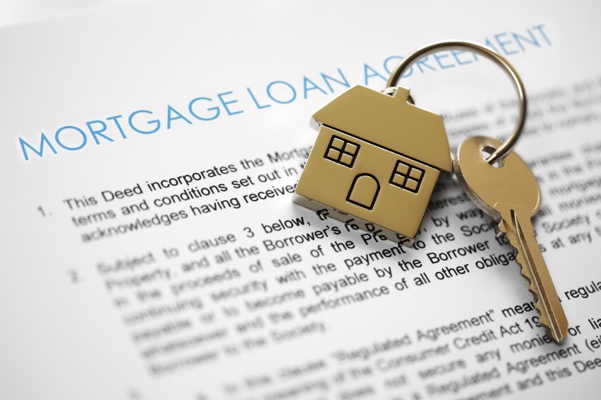 Mortgage-application-house-key---BrianAJackson-9-12-14.jpg